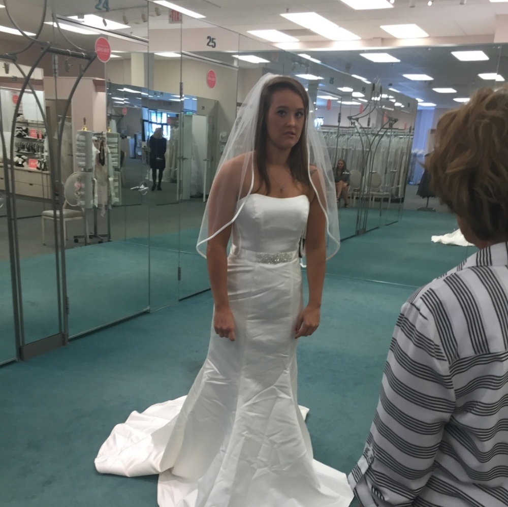 Wedding dress size 6